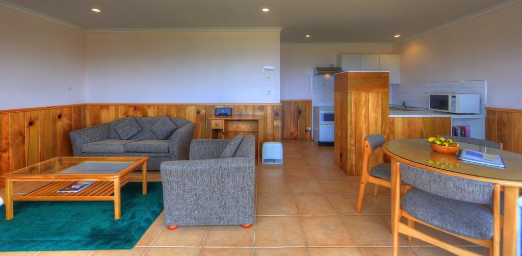 Islander Lodge Apartments Burnt Pine Zimmer foto